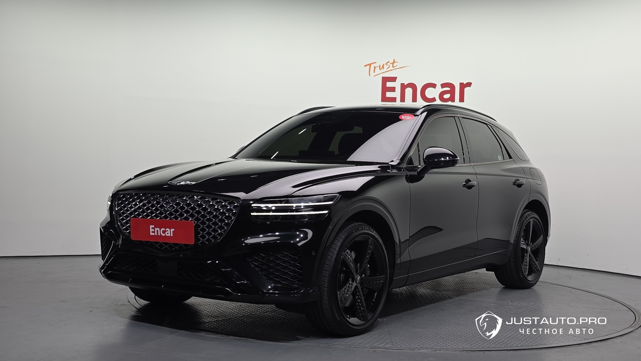 Автомобиль Genesis GV70