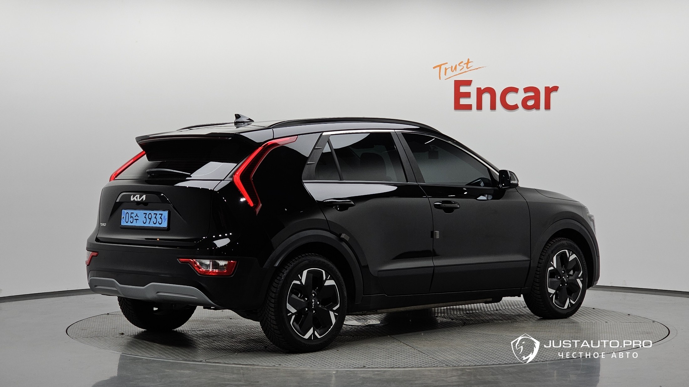 Автомобиль Kia Niro