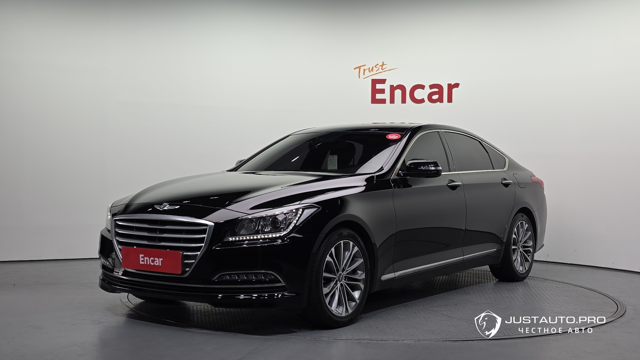 Автомобиль Hyundai Genesis