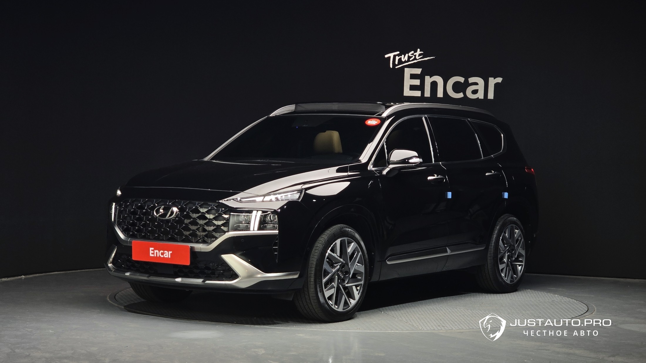 Автомобиль Hyundai Santafe
