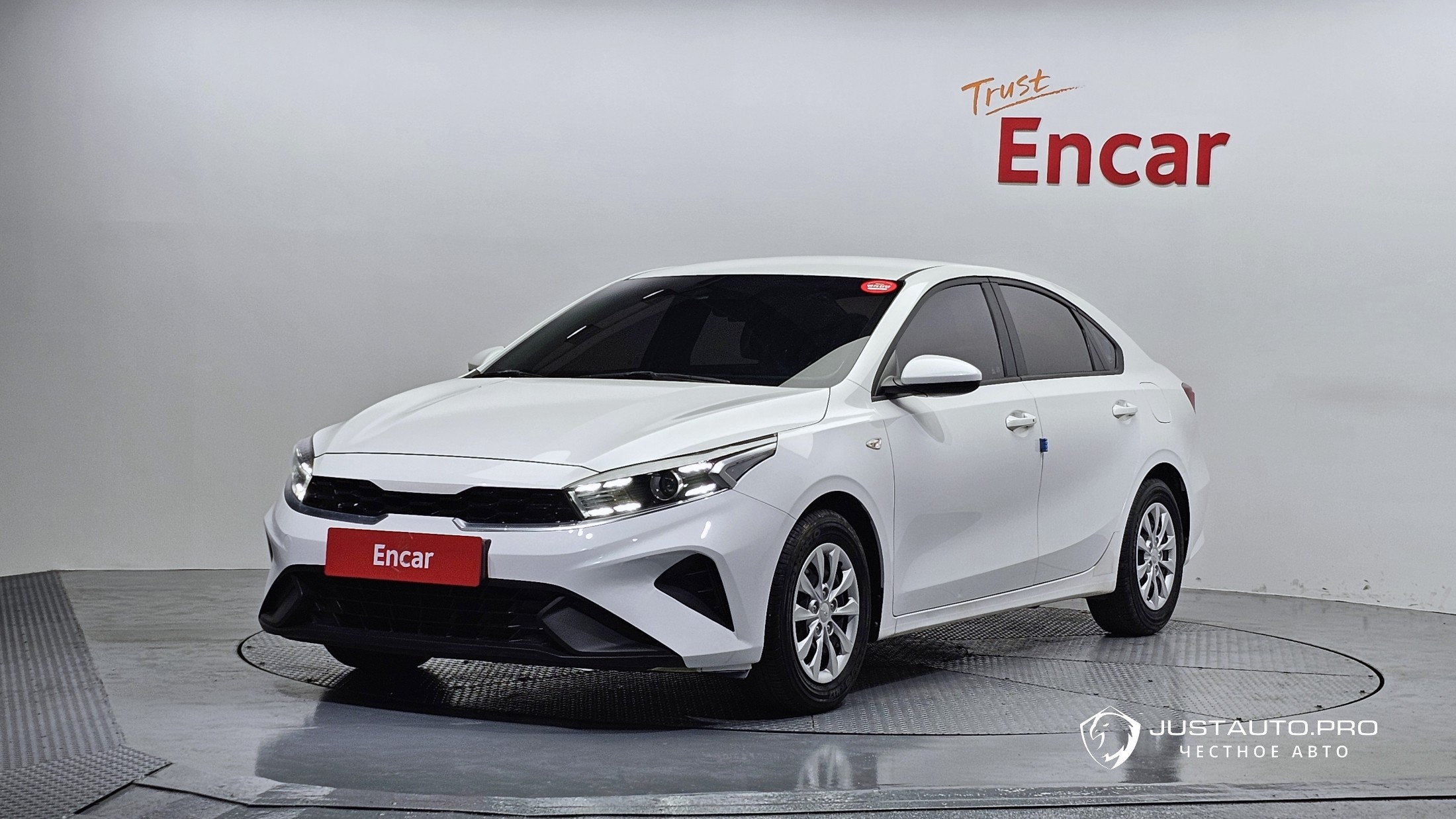 Автомобиль Kia K3