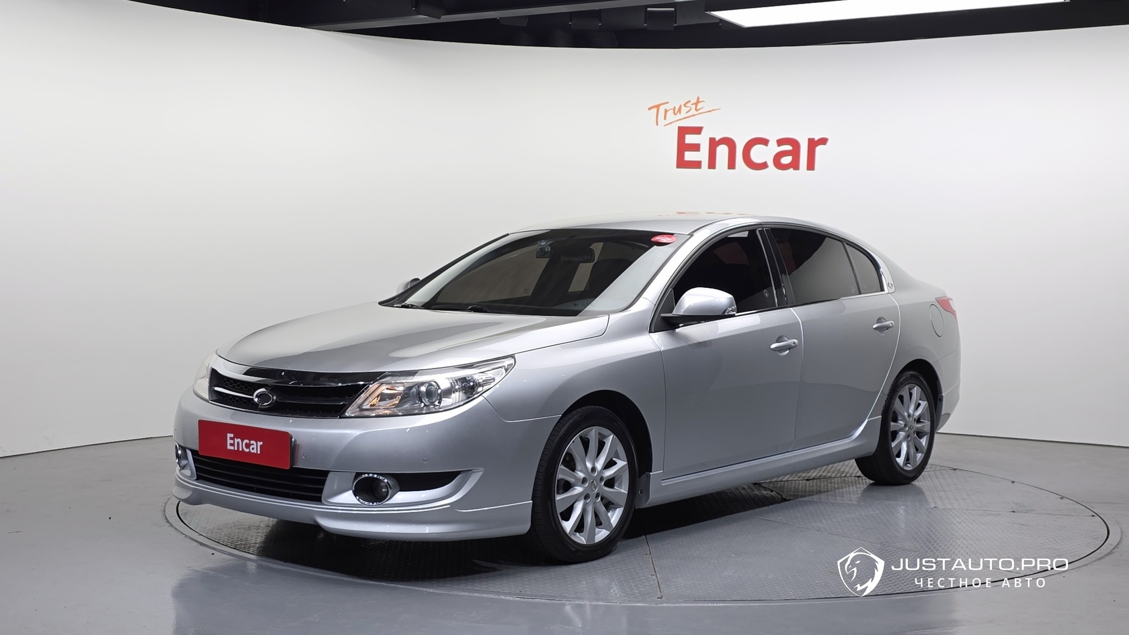 Автомобиль Renault-KoreaSamsung SM5 
