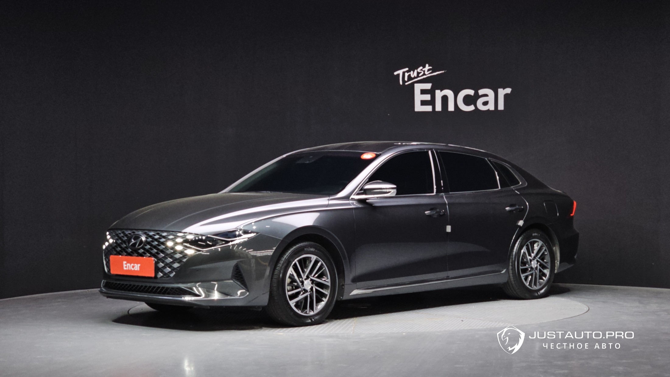 Автомобиль Hyundai Grandeur