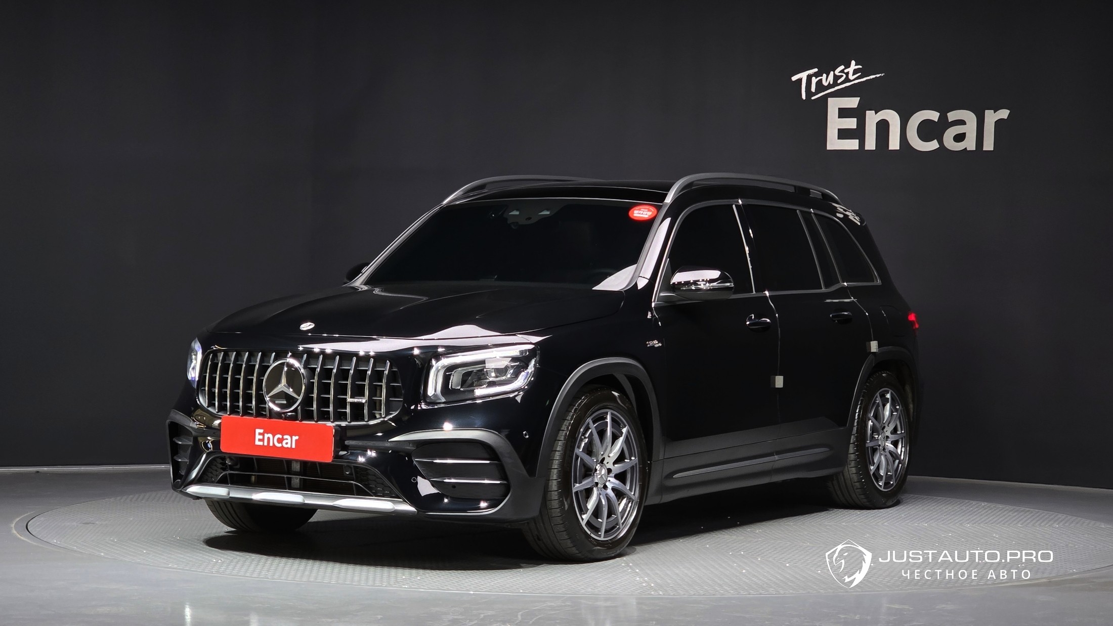 Автомобиль Mercedes-Benz GLB-Class