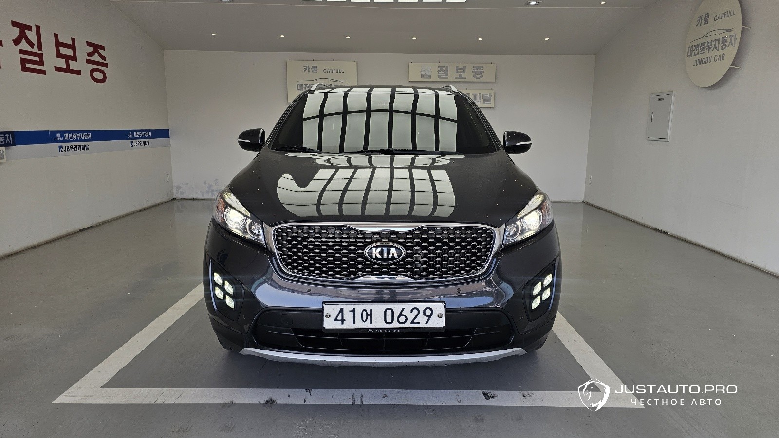 Автомобиль Kia Sorento