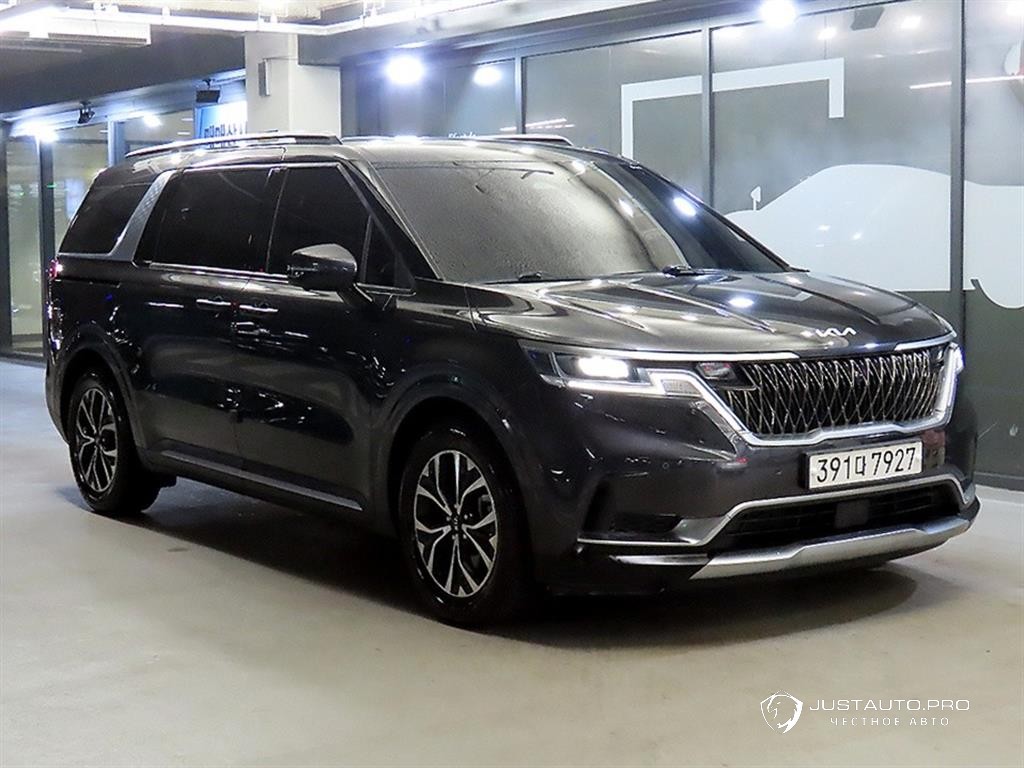 Автомобиль Kia Canival