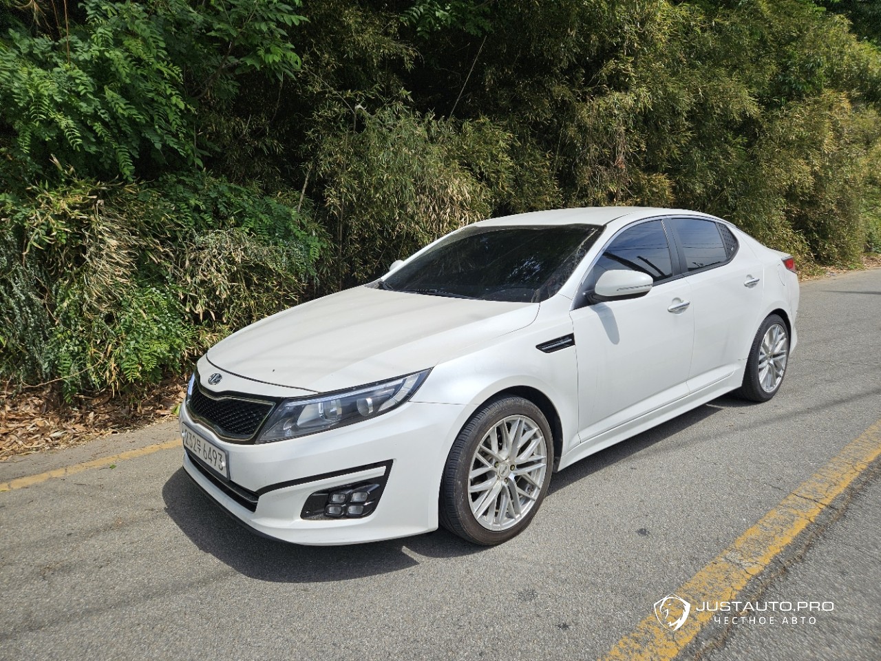 Автомобиль Kia K5
