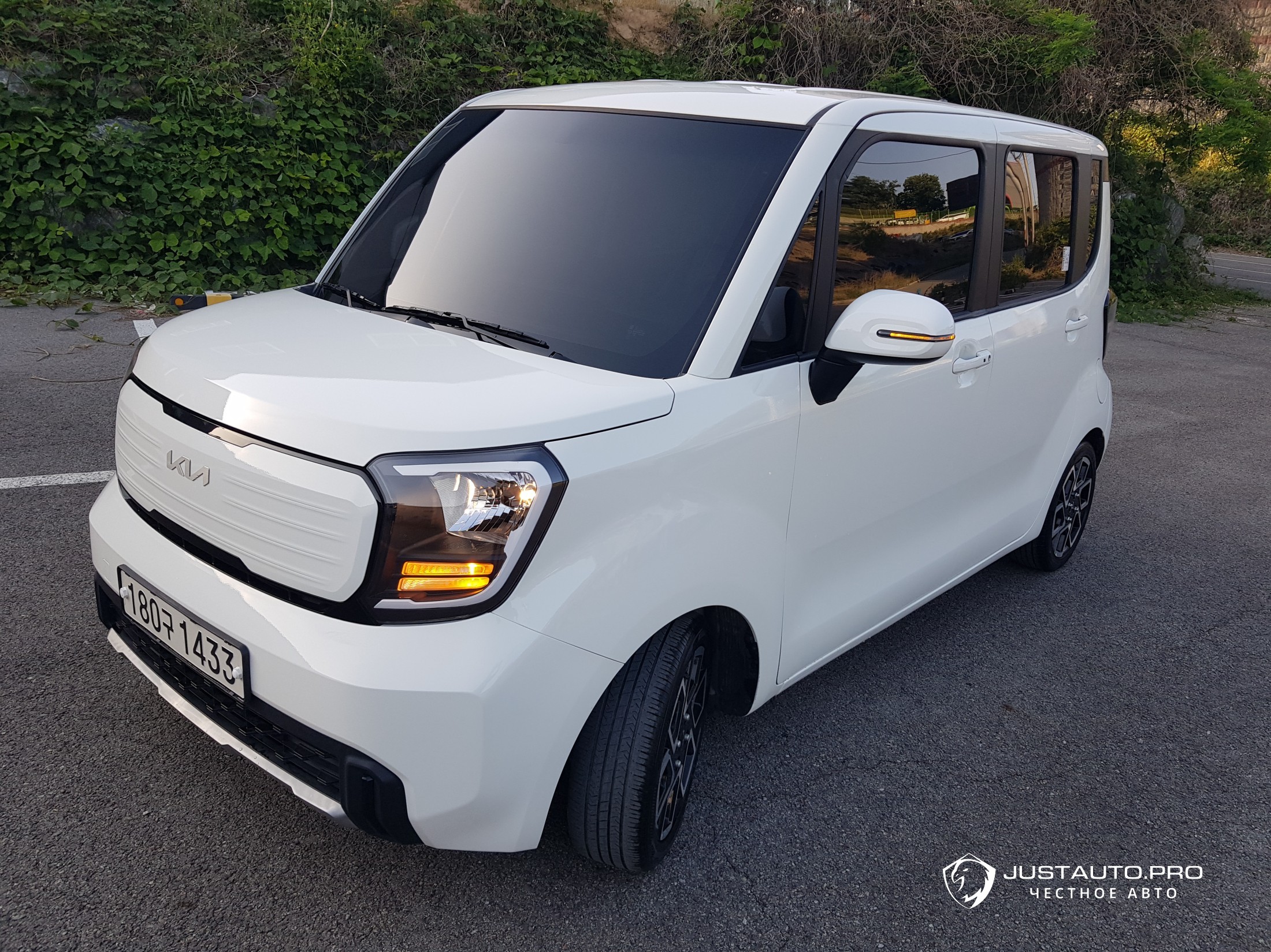 Автомобиль Kia RAY