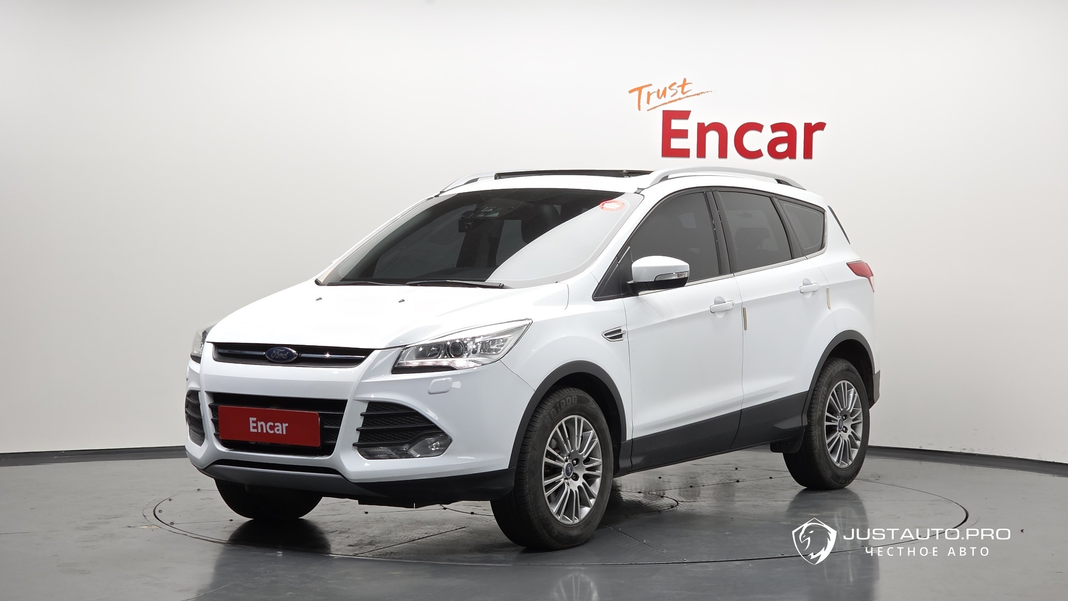 Автомобиль Ford Kuga