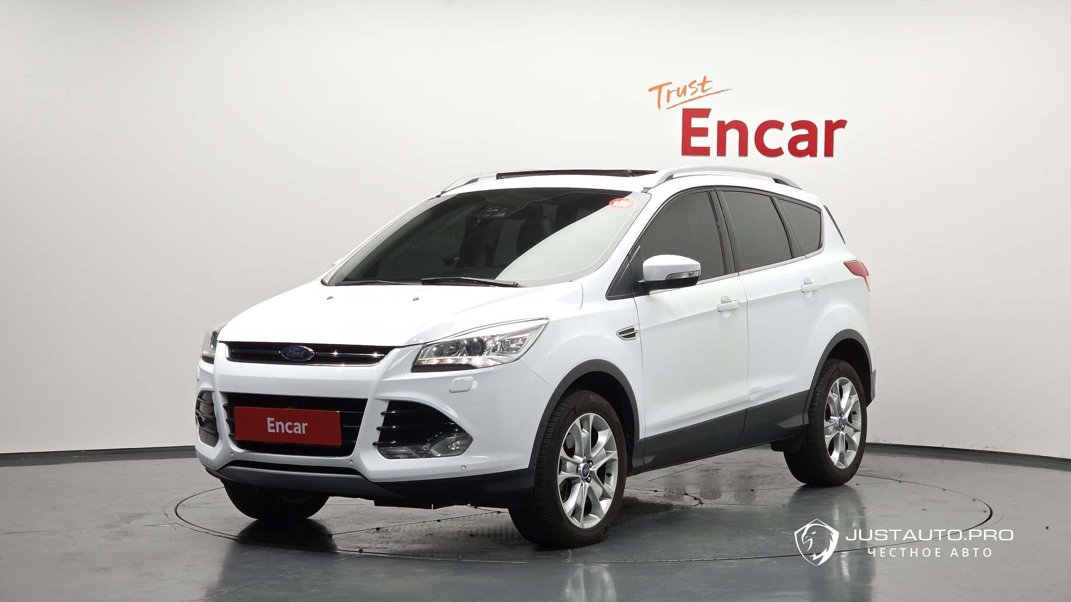 Автомобиль Ford Kuga