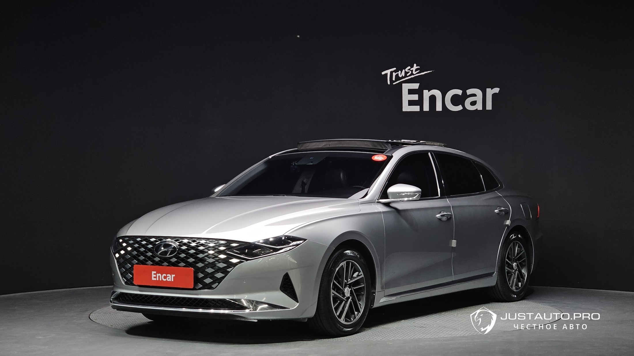 Автомобиль Hyundai Grandeur
