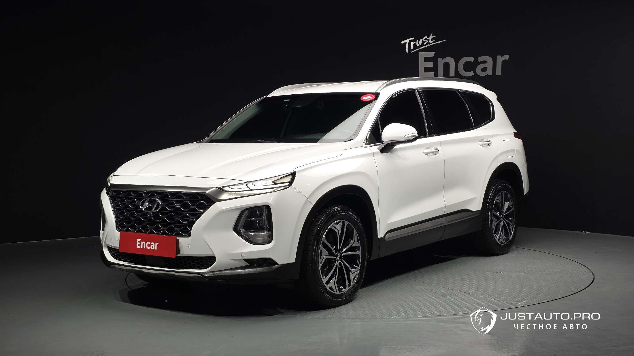 Автомобиль Hyundai Santafe