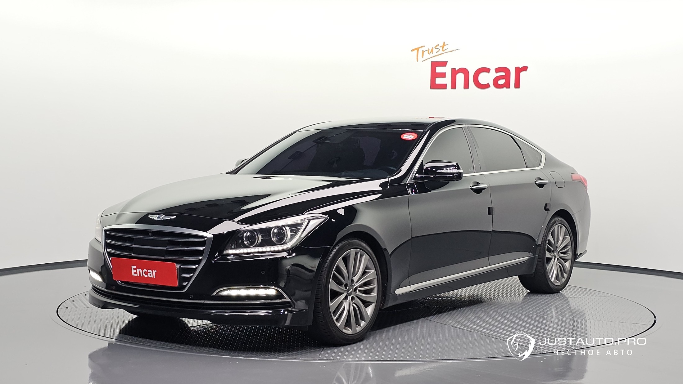 Автомобиль Hyundai Genesis