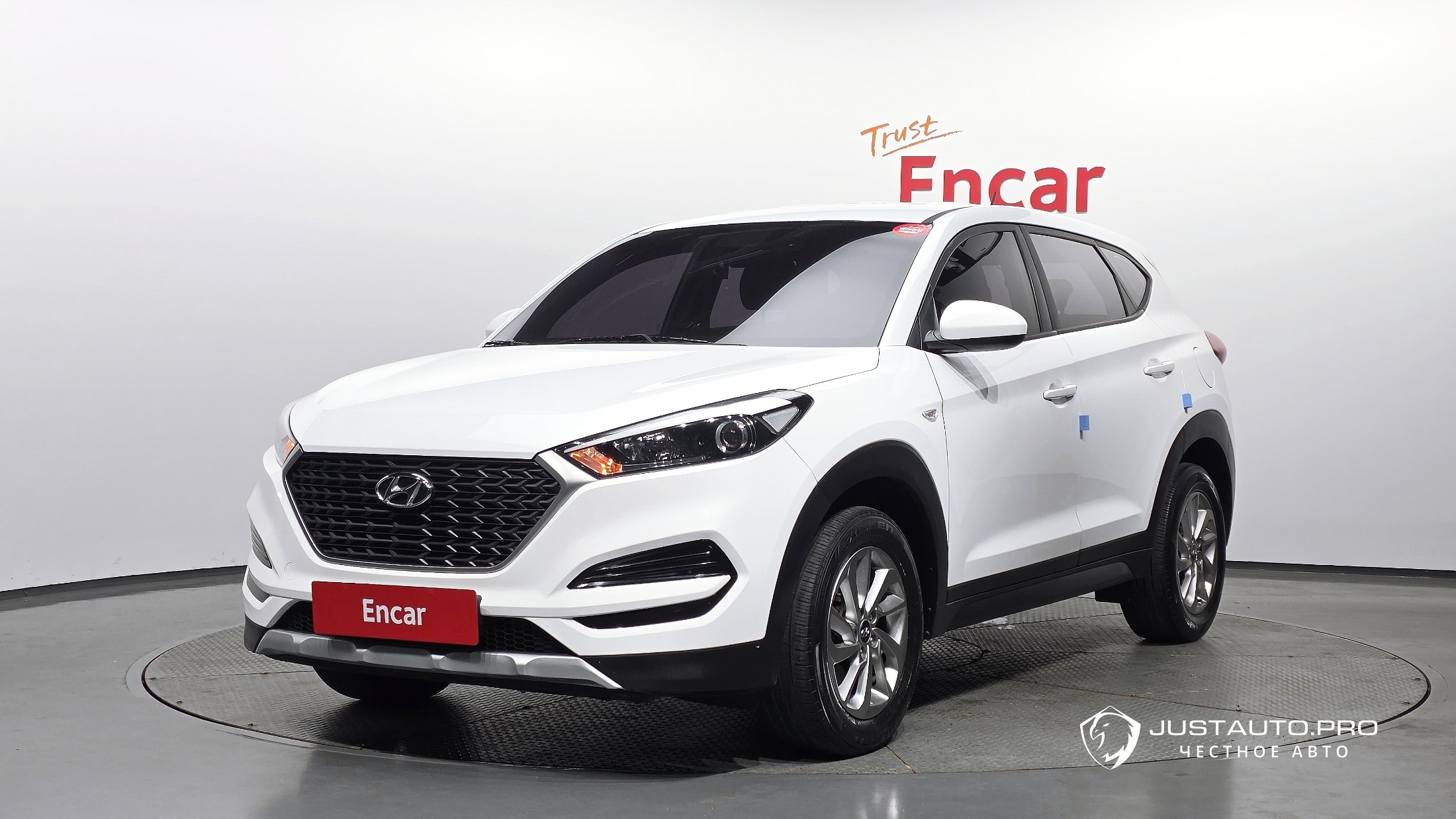 Автомобиль Hyundai Tucson