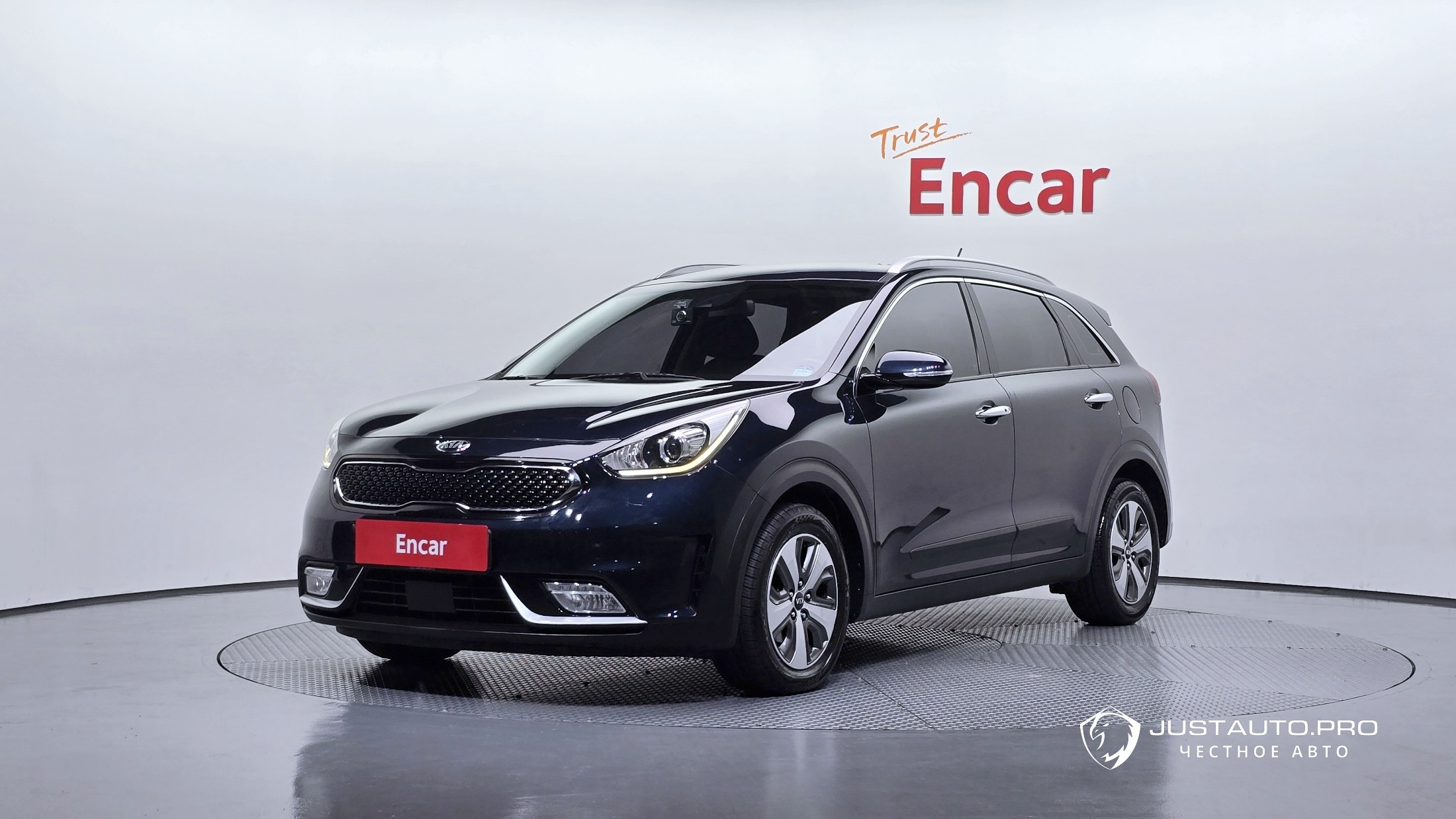 Автомобиль Kia Niro