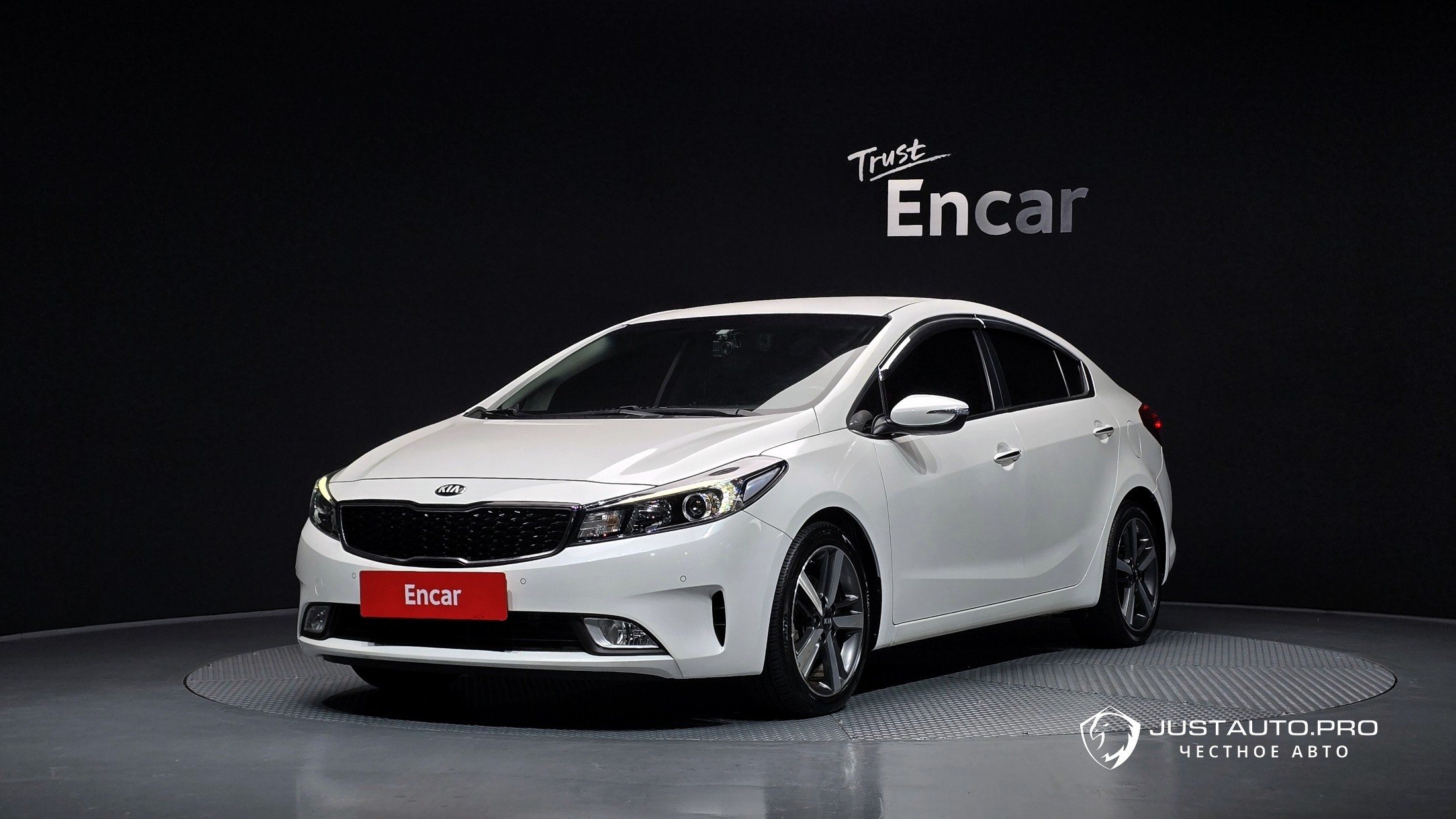 Автомобиль Kia K3