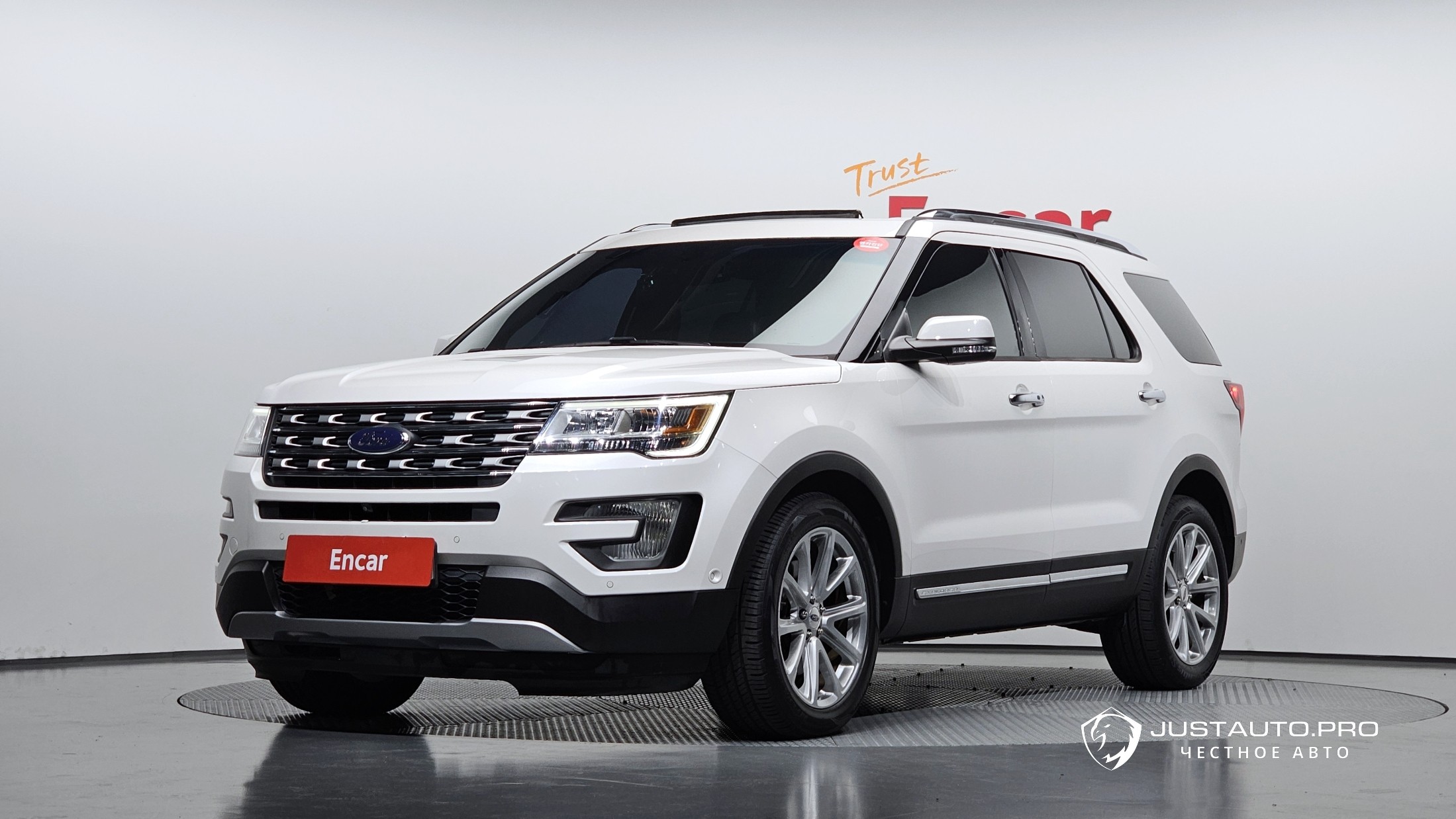 Автомобиль Ford Explorer