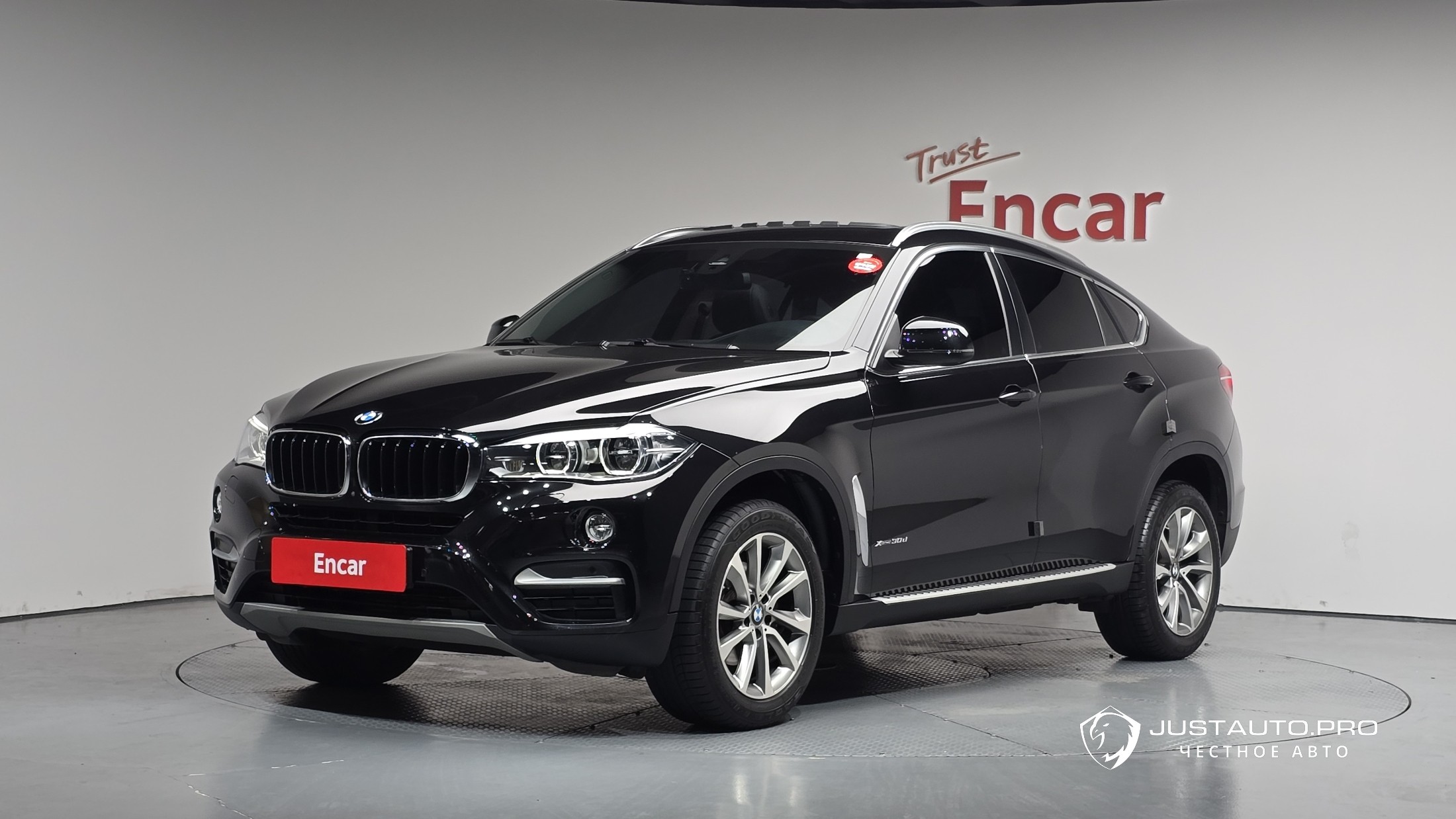 Автомобиль BMW X6