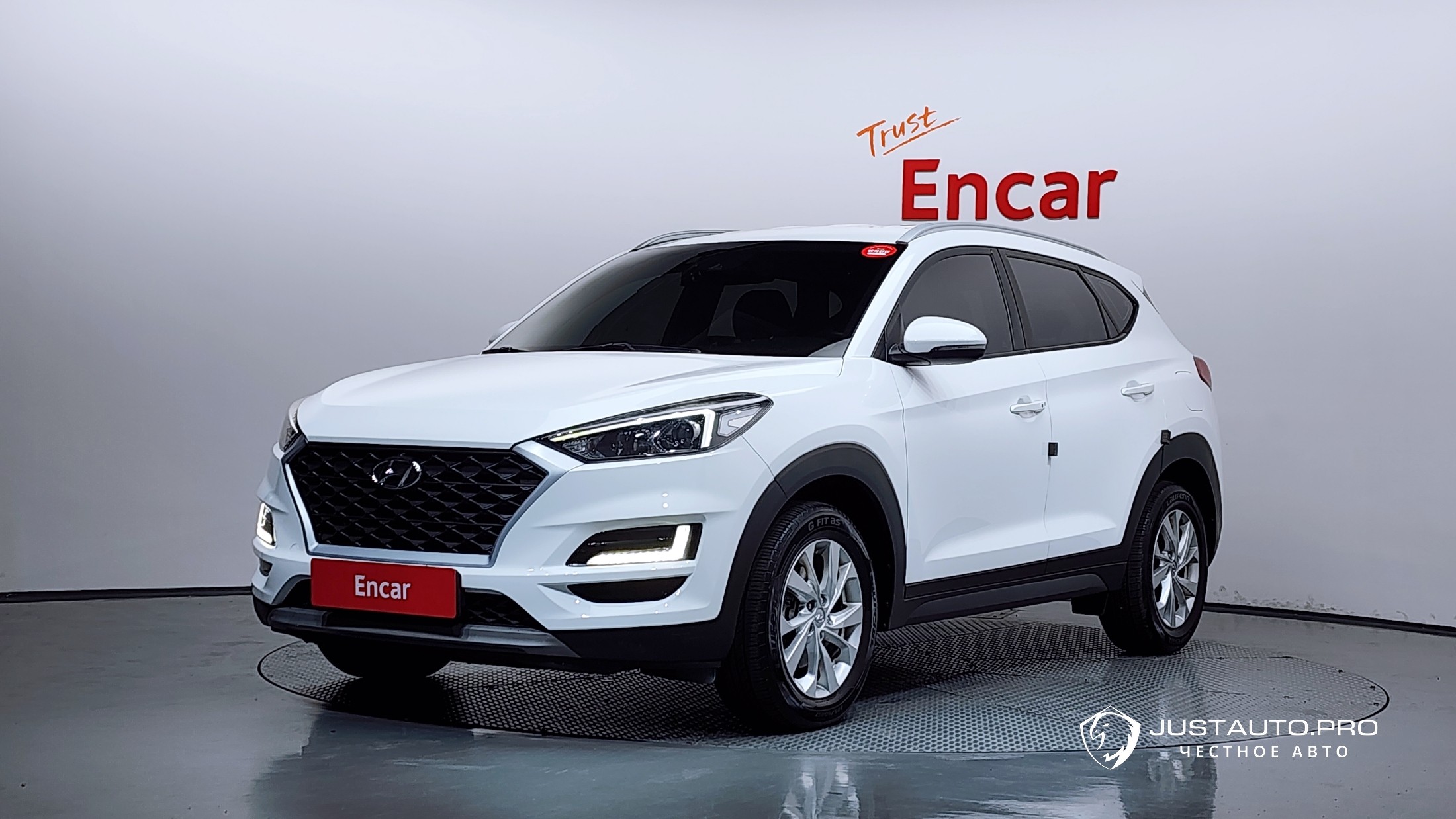 Автомобиль Hyundai Tucson