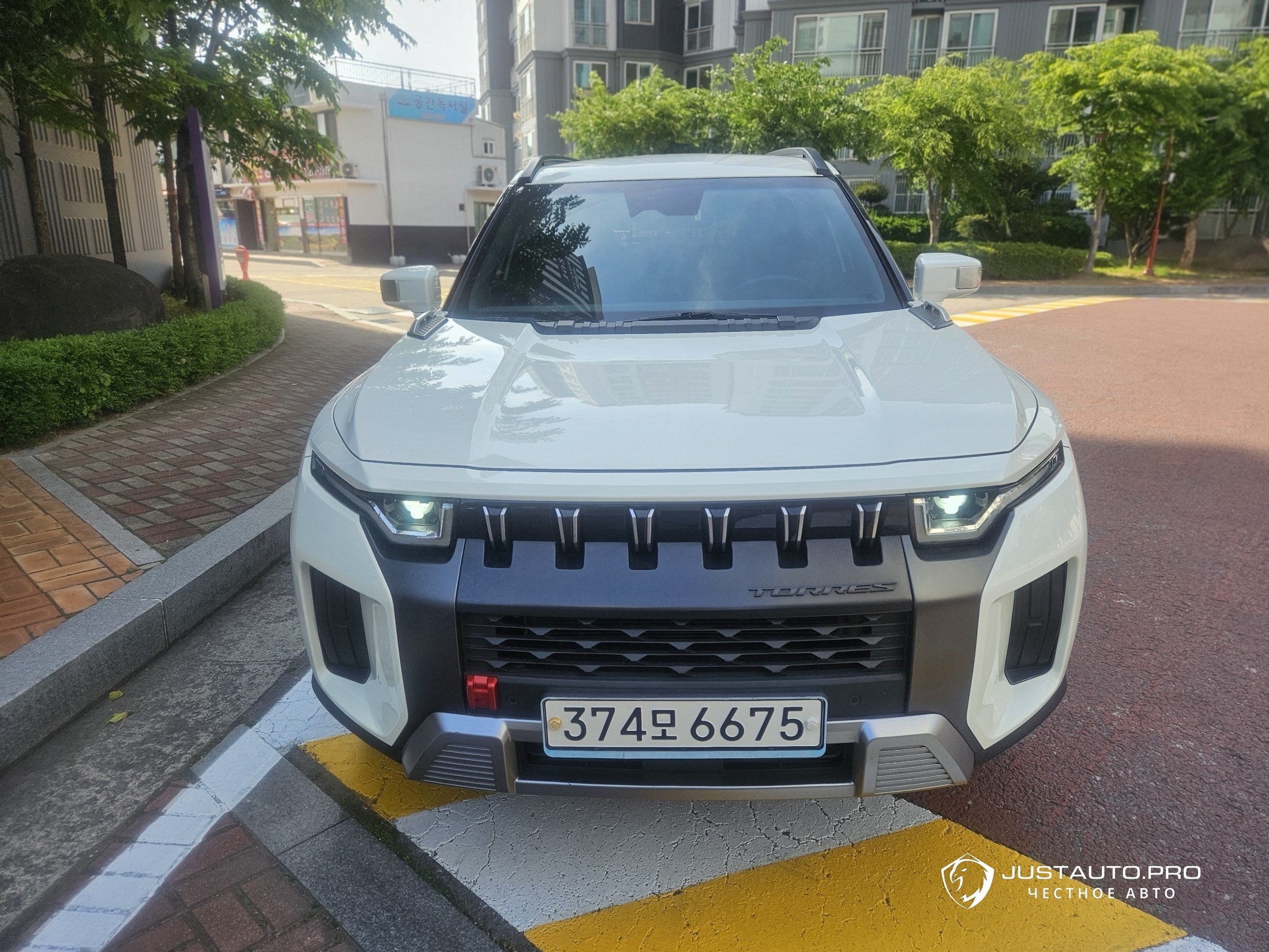 Автомобиль KG_Mobility_Ssangyong Torres