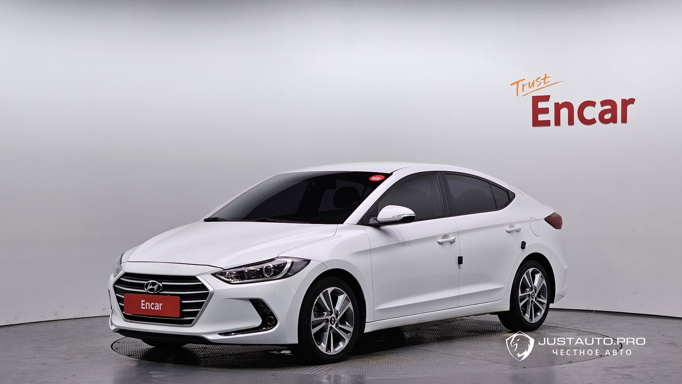 Автомобиль Hyundai AVANTE