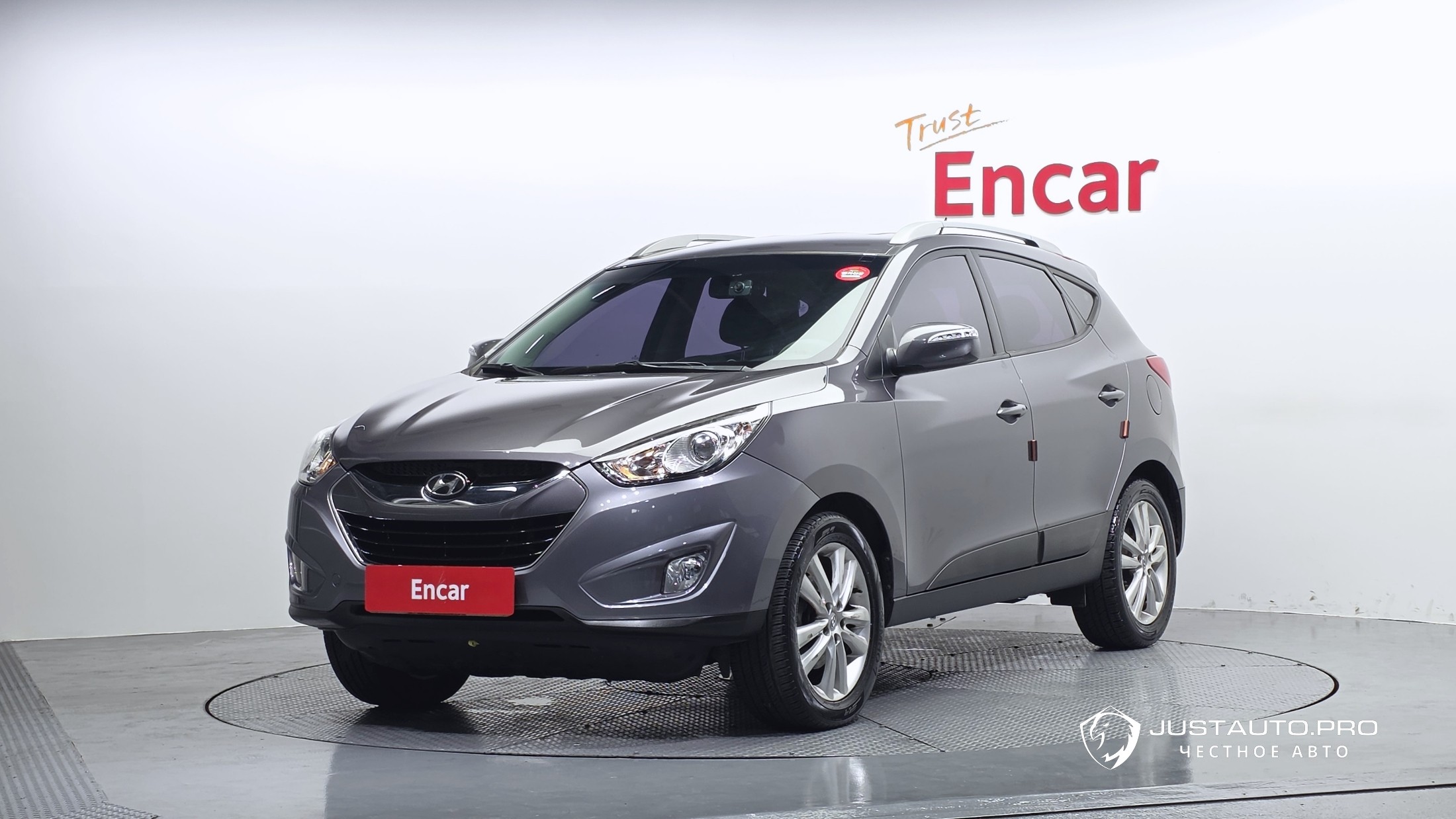 Автомобиль Hyundai Tucson