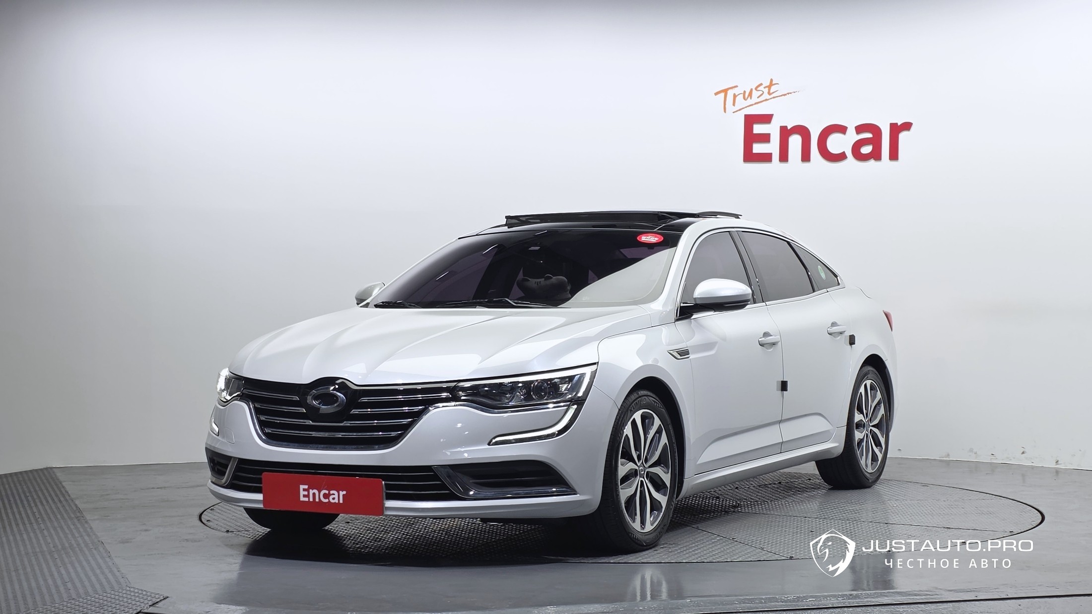 Автомобиль Renault-KoreaSamsung SM6