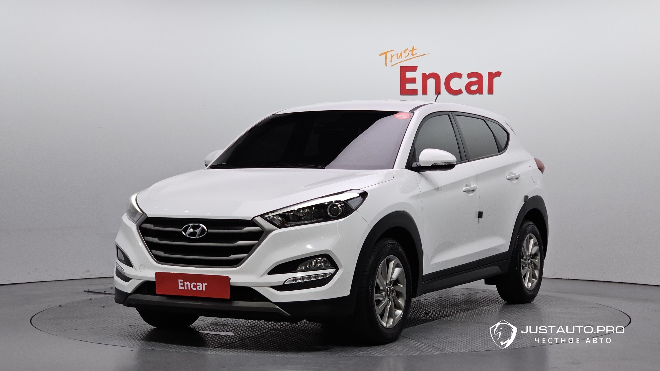 Автомобиль Hyundai Tucson