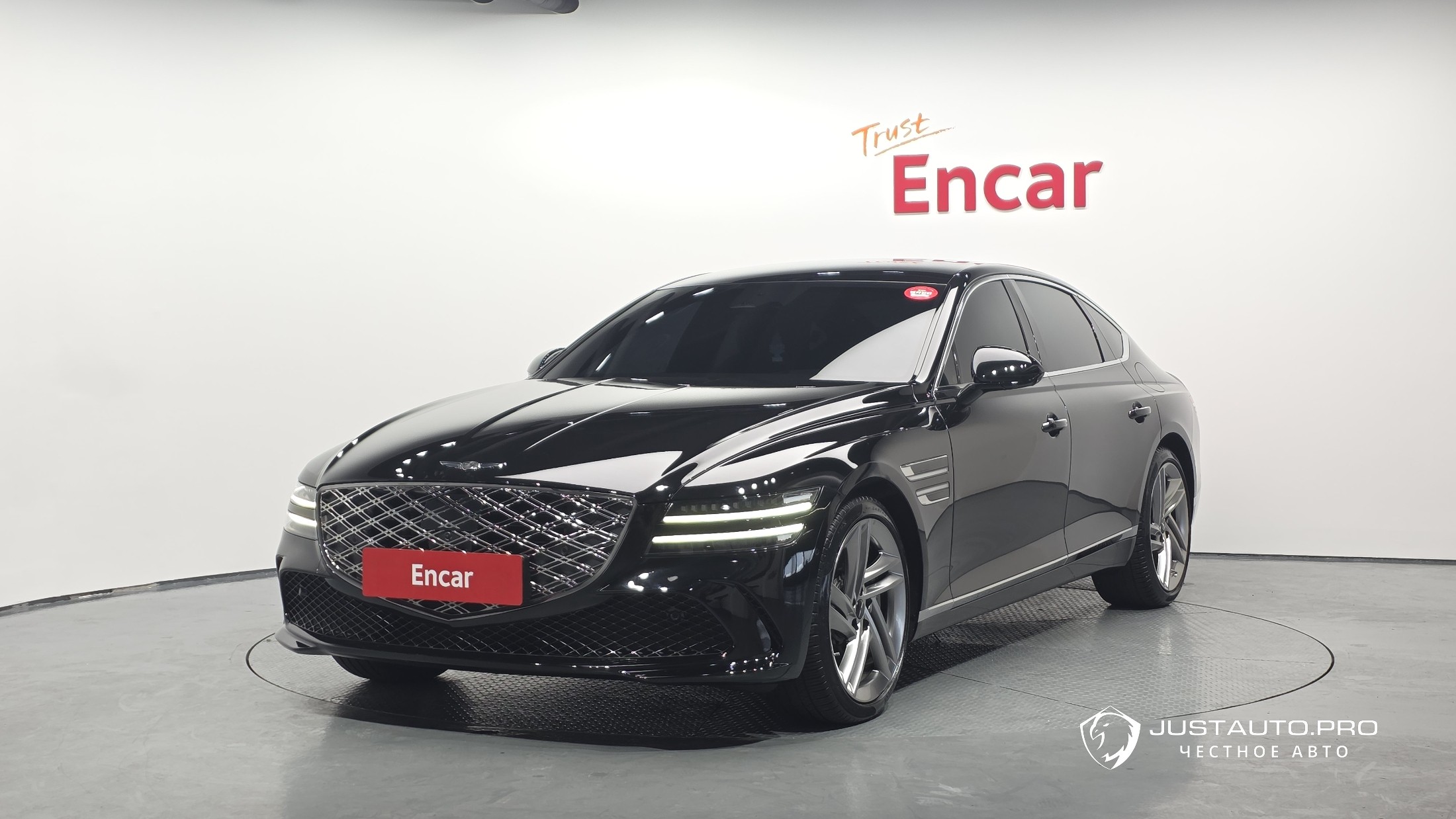Автомобиль Genesis G80
