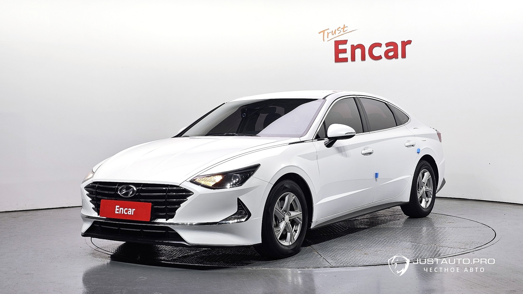 Автомобиль Hyundai Sonata