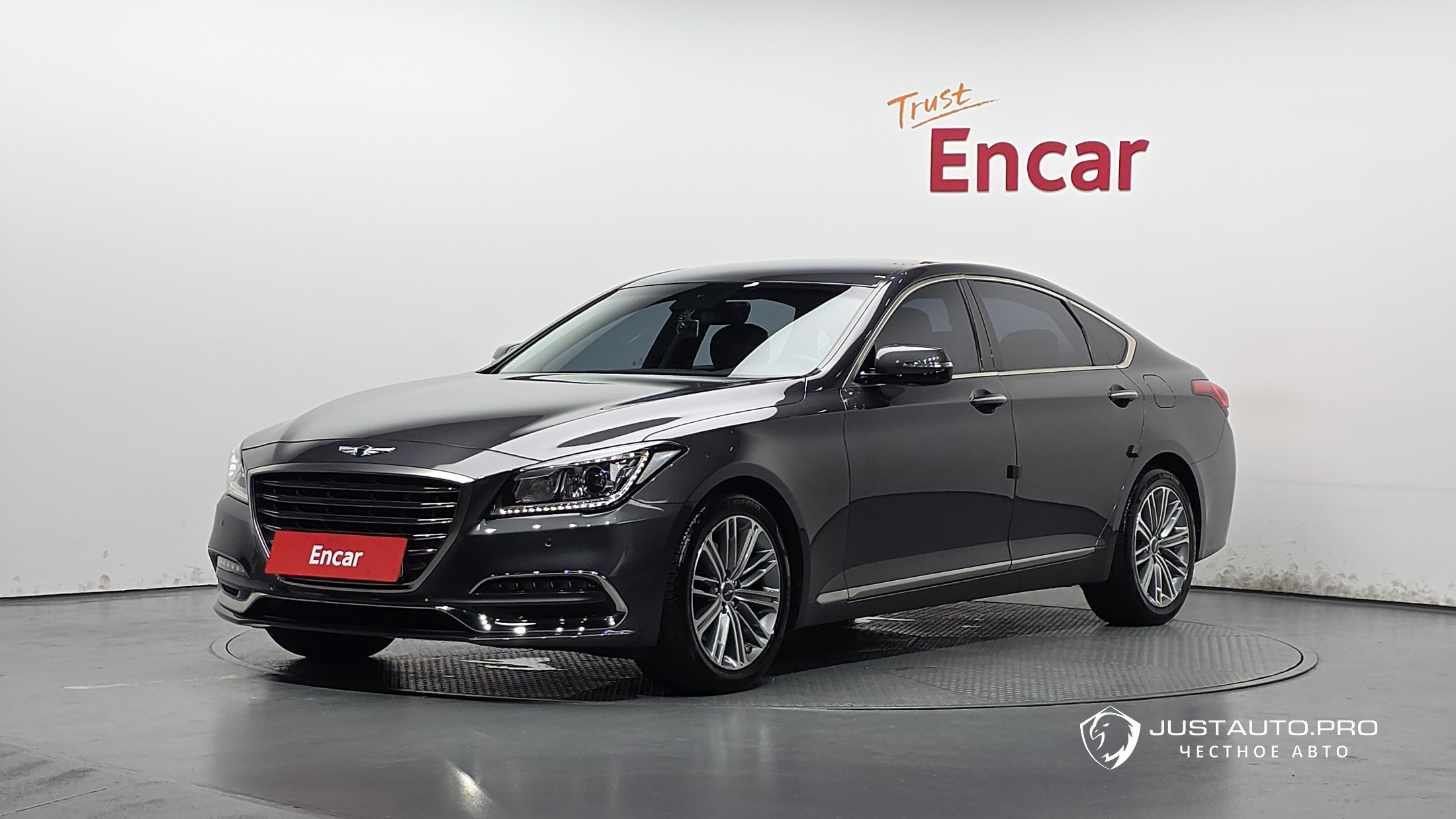 Автомобиль Genesis G80