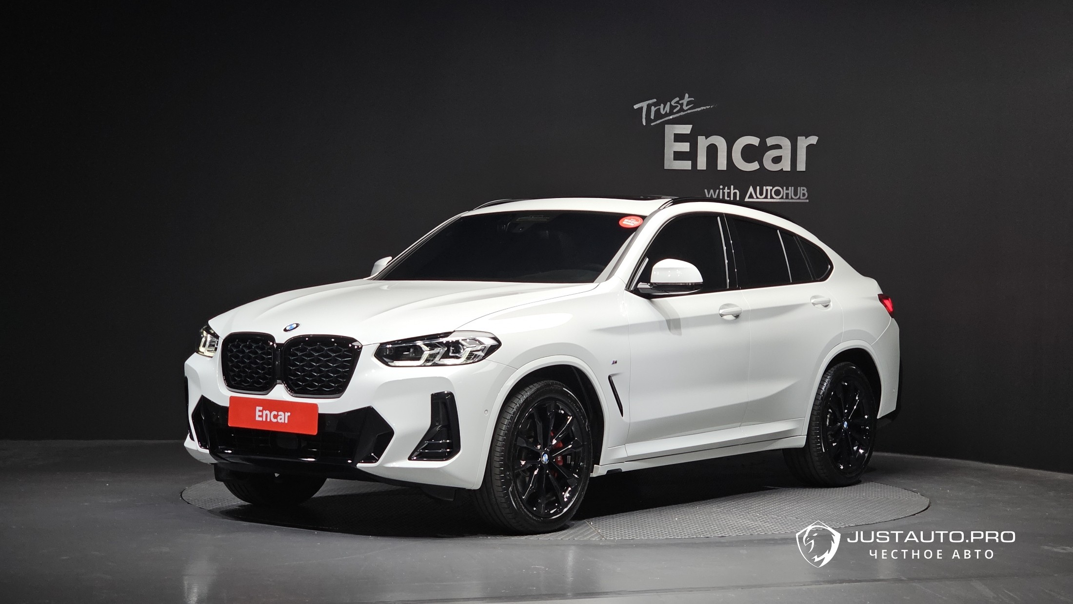 Автомобиль BMW X4