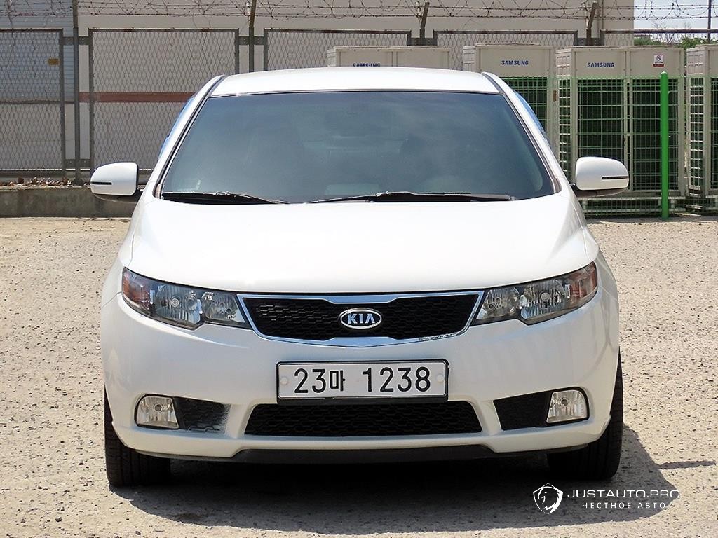 Автомобиль Kia Porte
