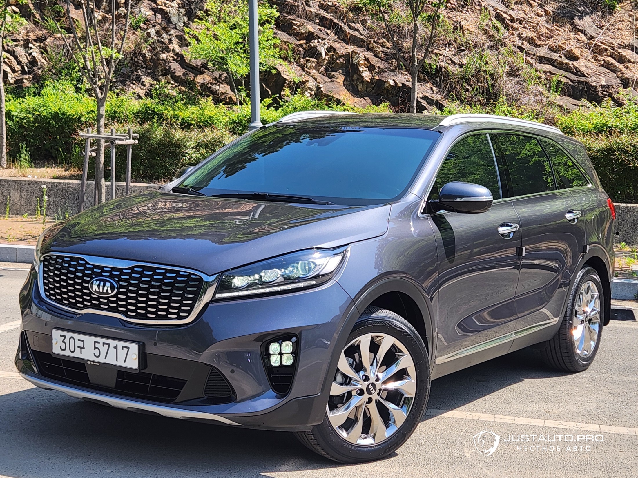 Автомобиль Kia Sorento
