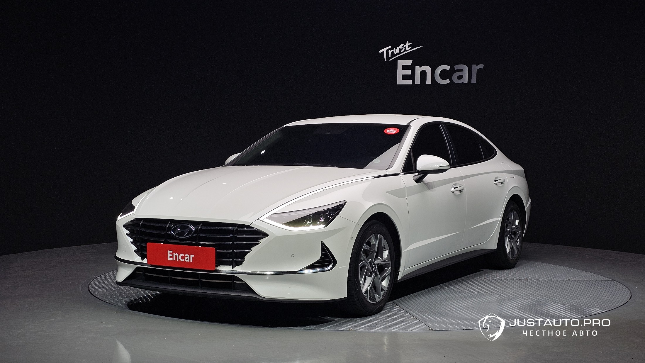 Автомобиль Hyundai Sonata