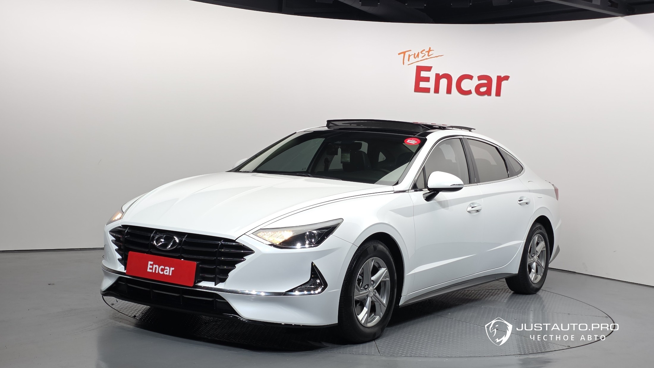 Автомобиль Hyundai Sonata