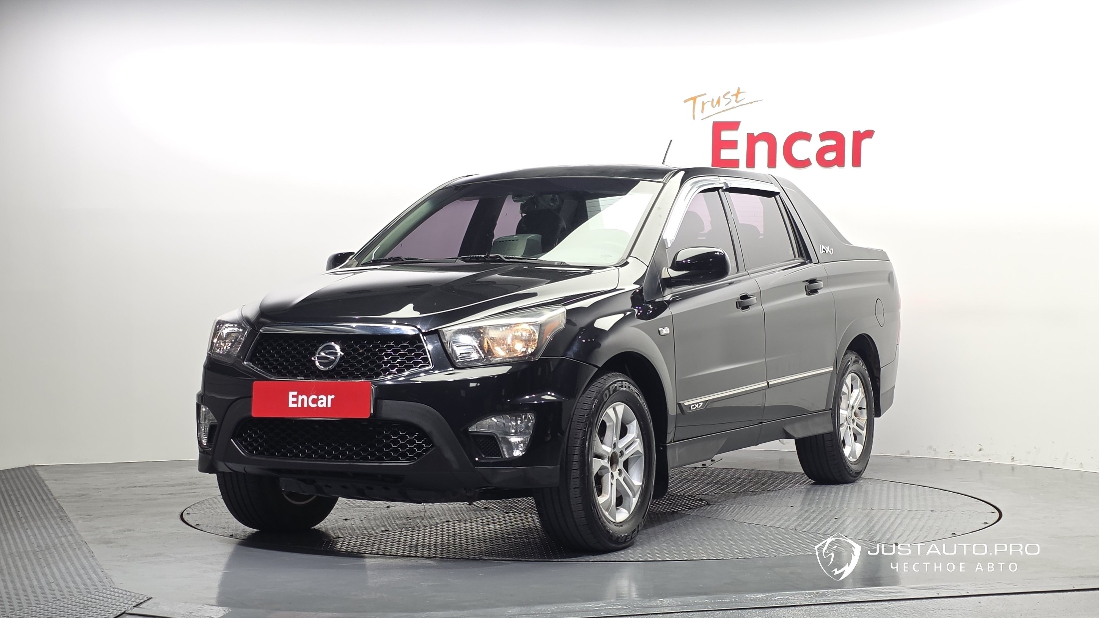 Автомобиль KG_Mobility_Ssangyong KORANDO