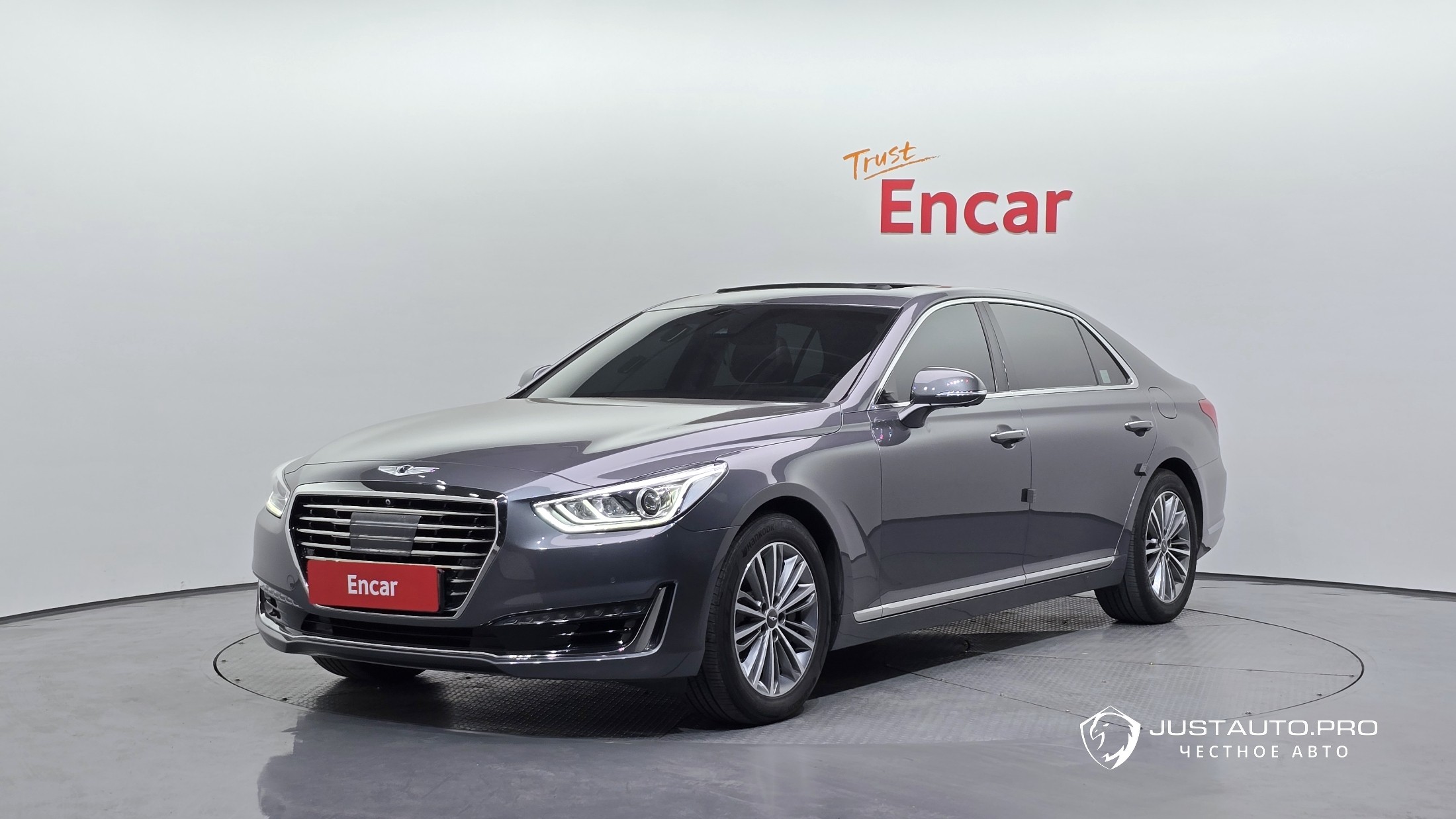 Автомобиль Genesis EQ900