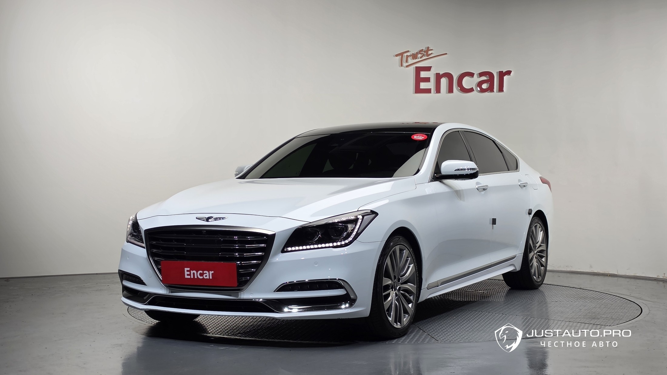 Автомобиль Genesis G80