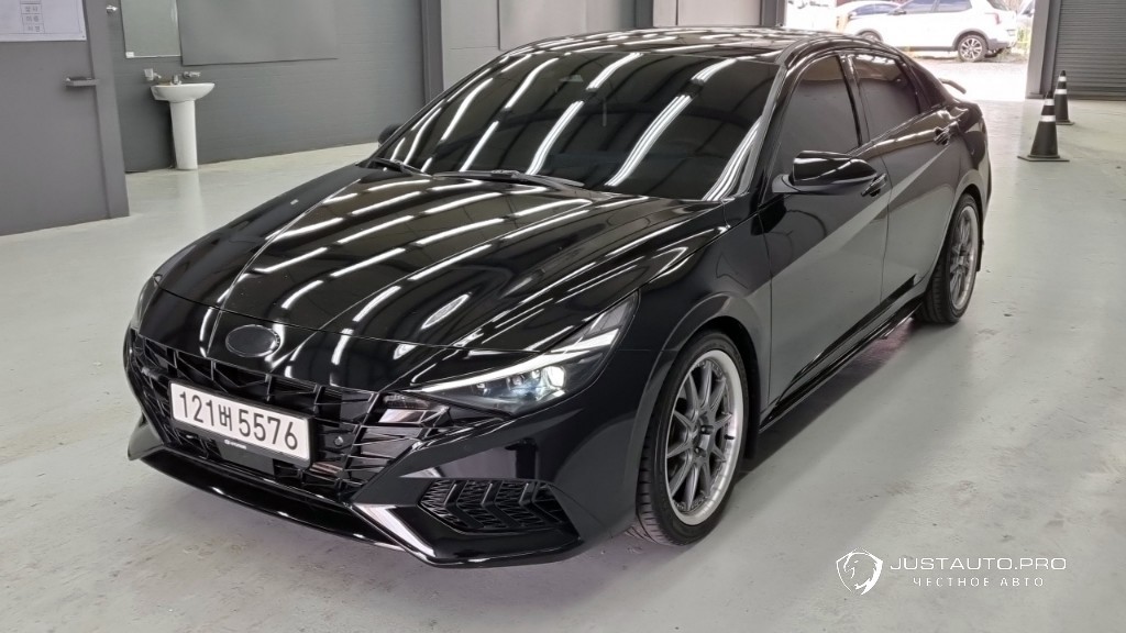 Автомобиль Hyundai AVANTE