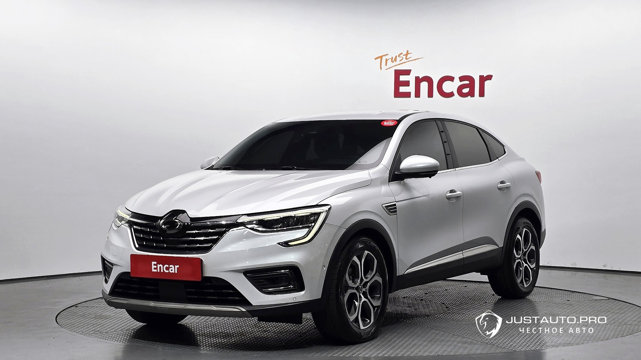 Автомобиль Renault-KoreaSamsung XM3
