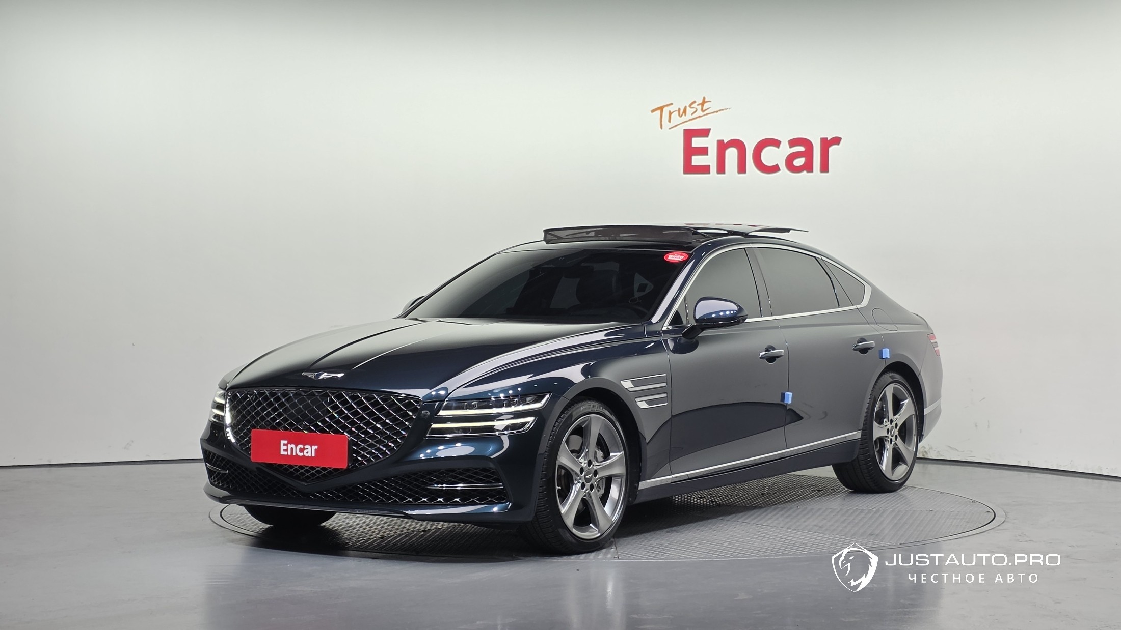 Автомобиль Genesis G80