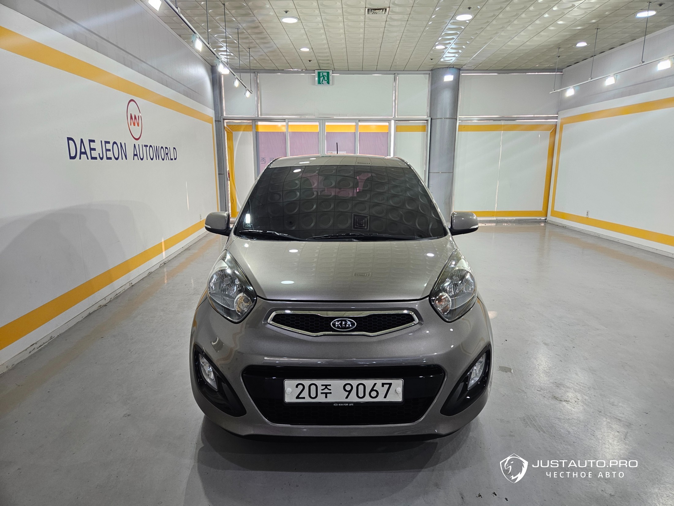 Автомобиль Kia morning