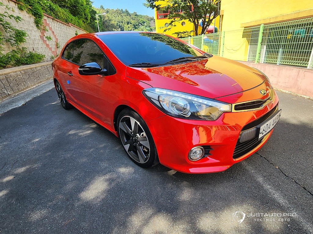 Автомобиль Kia K3