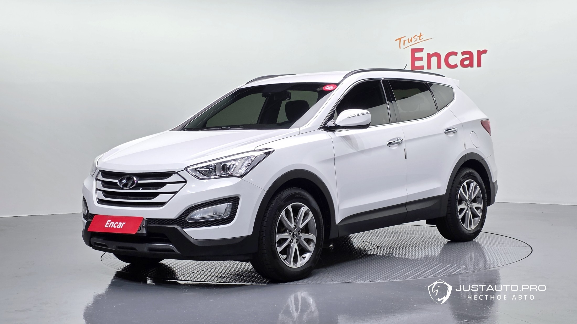 Автомобиль Hyundai Santafe
