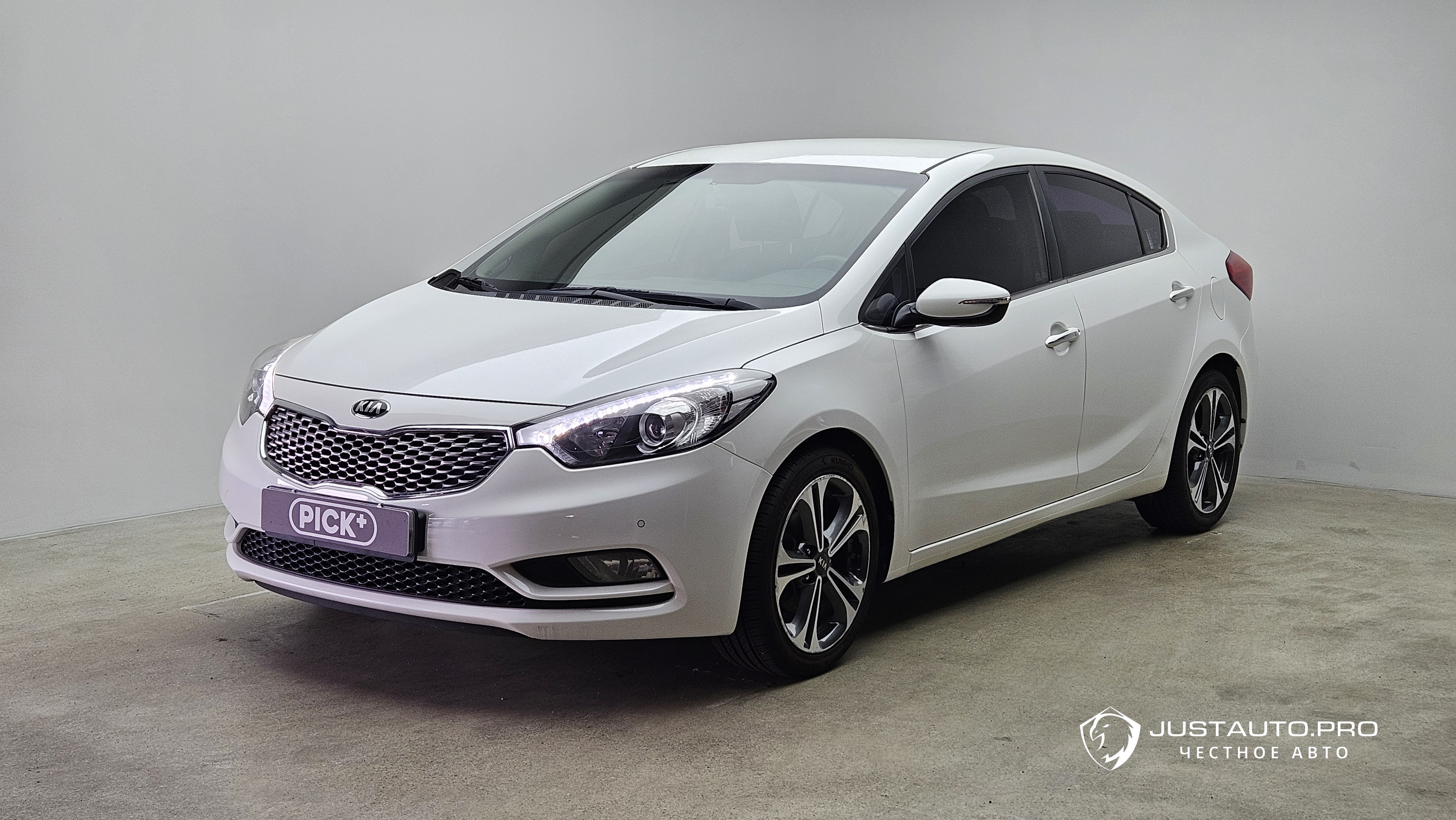 Автомобиль Kia K3