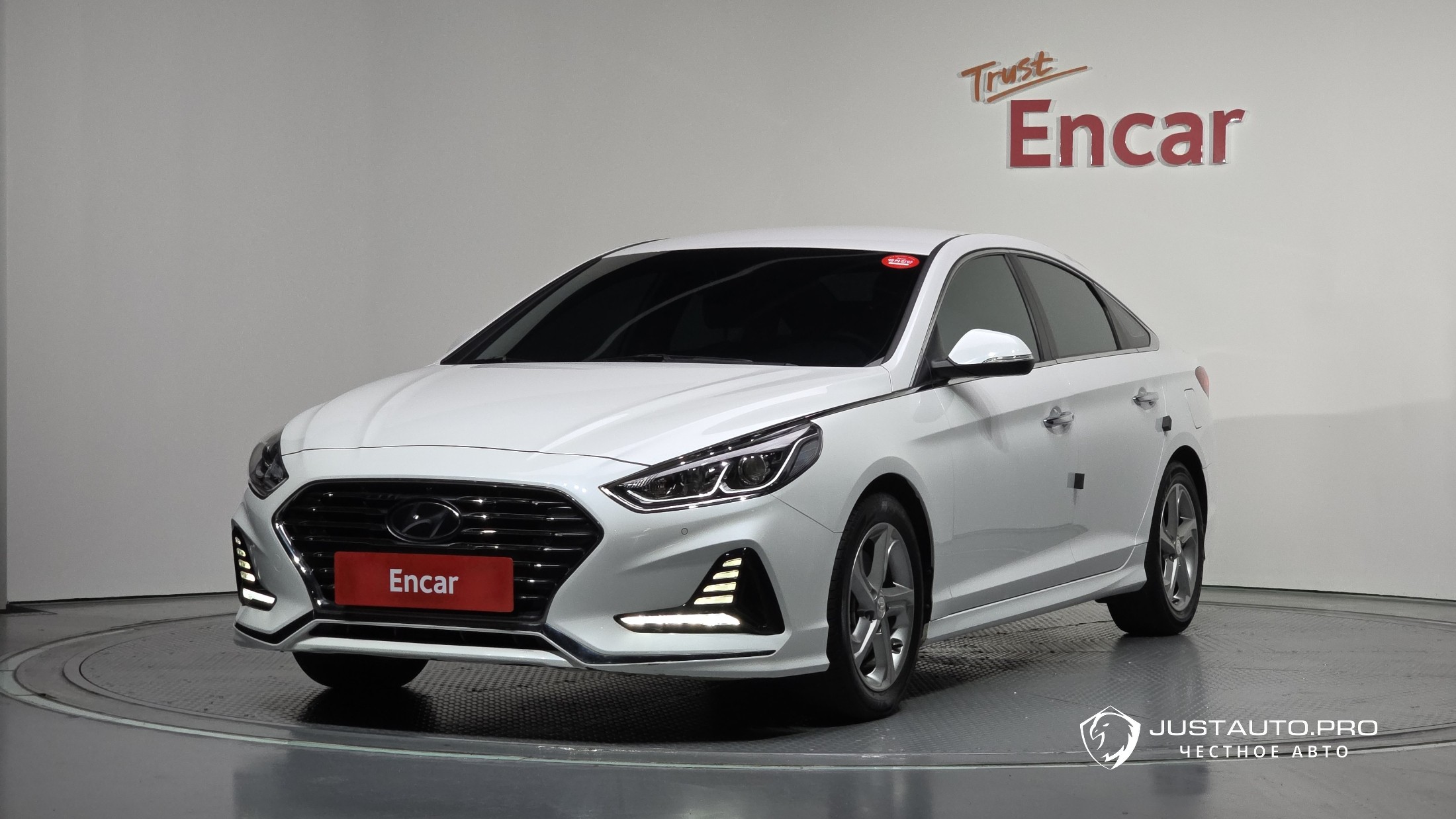 Автомобиль Hyundai Sonata