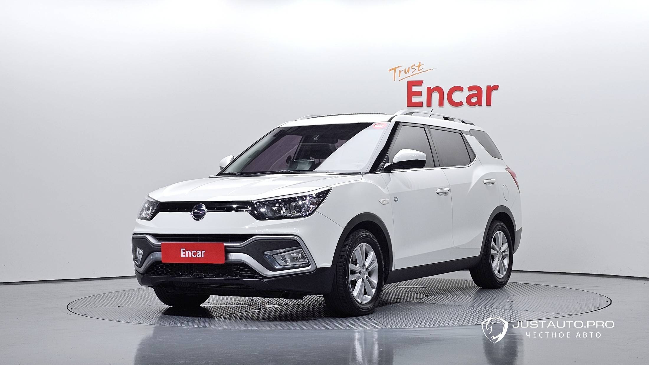 Автомобиль KG_Mobility_Ssangyong TIBOLI