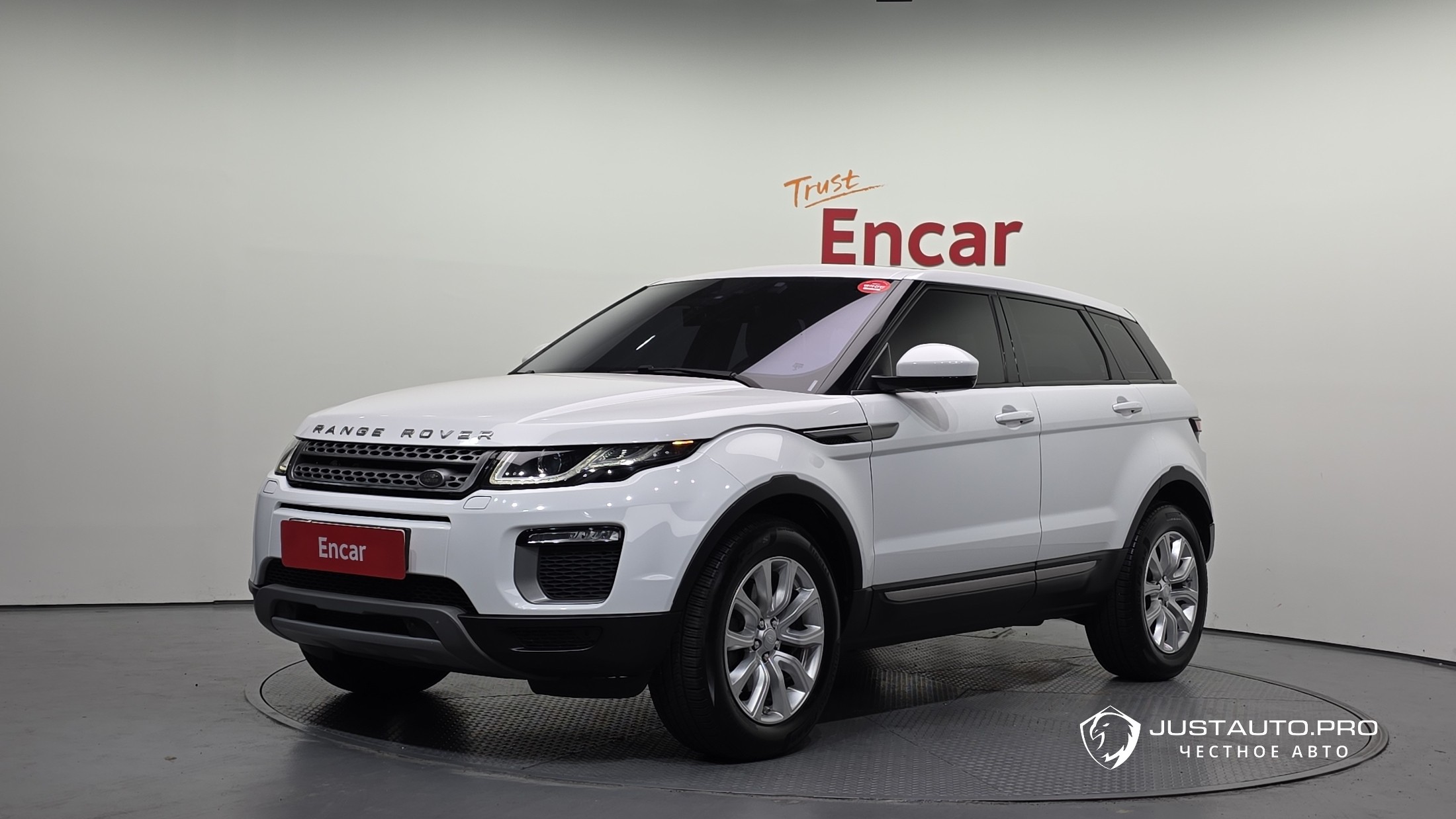 Автомобиль Land Rover Range Rover Evoque