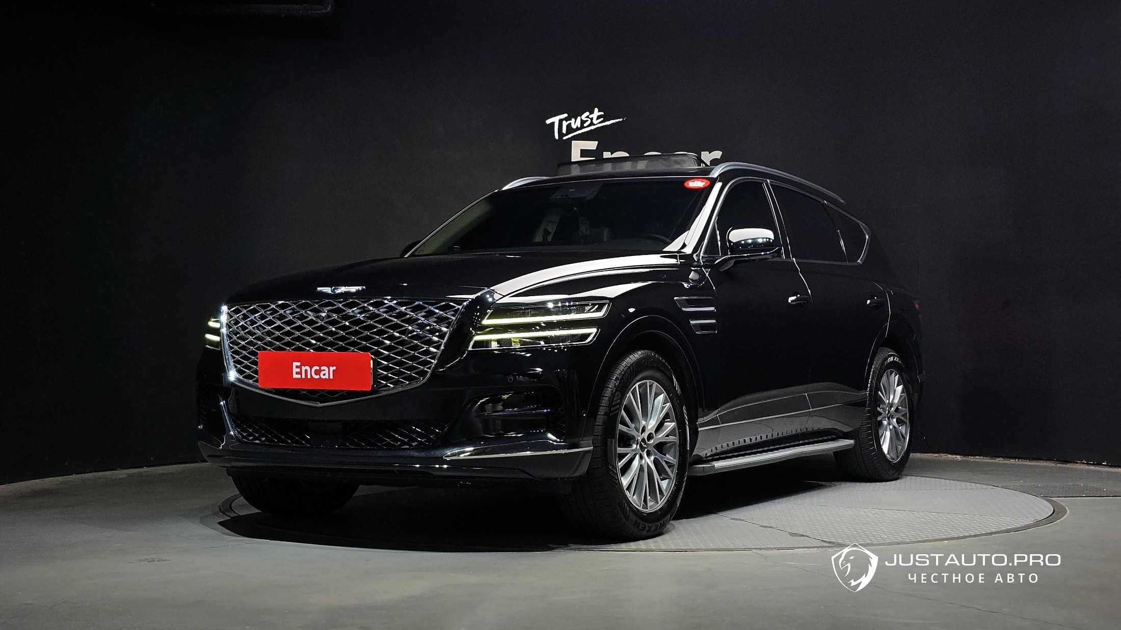 Автомобиль Genesis GV80